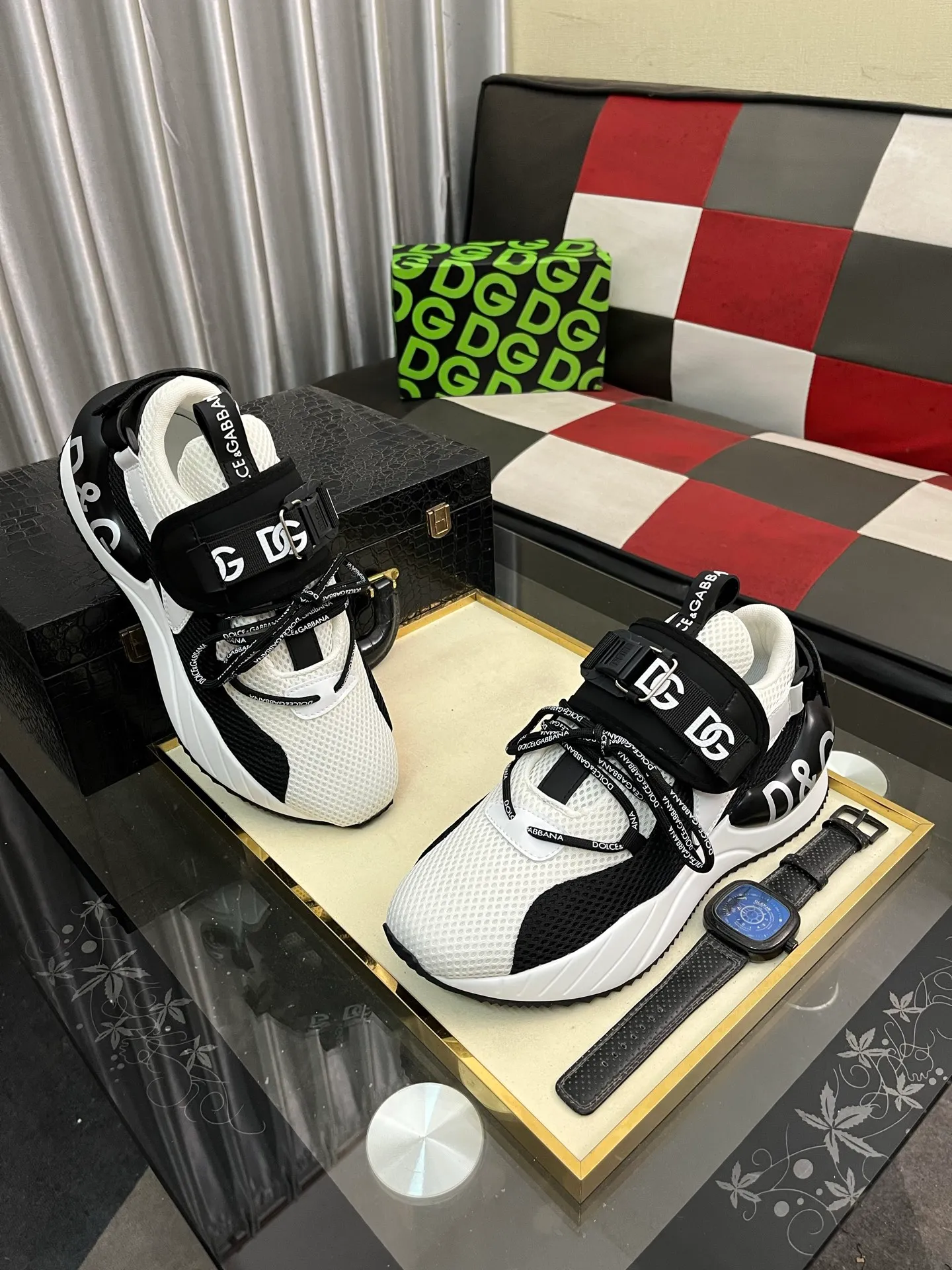 Men's shoes 💰540⌚️⌚️【DG～】Couple casual shoes 2025z cabinet simultaneous sale 🔶Size: 35-46#️⃣The upper is made of multi-material splicing ➕Mesh lining, comfortable and breathable, sole: original comfortable and wear-resistant outsole, ⚠️The real thing📱Photographed🎬The real thing is better📢📢📢